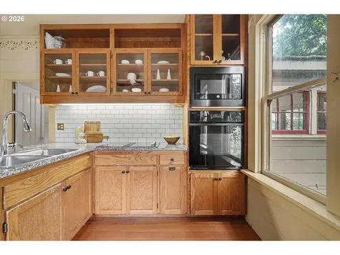404 SW 6th Street Corvallis OR 97333