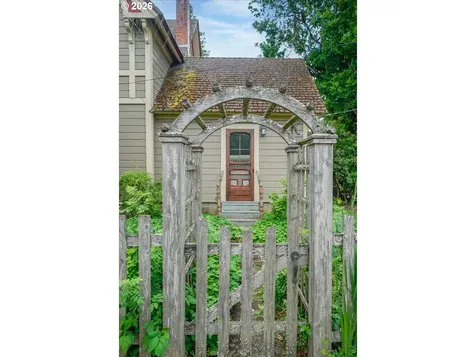 404 SW 6th Street Corvallis OR 97333