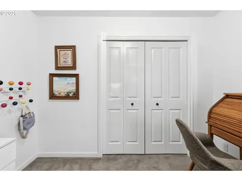 373 Camrin Loop Creswell OR 97426