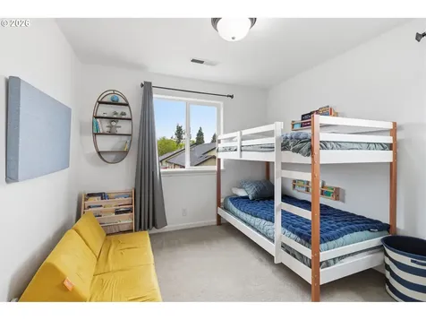373 Camrin Loop Creswell OR 97426