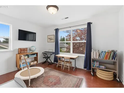 373 Camrin Loop Creswell OR 97426