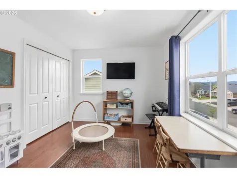 373 Camrin Loop Creswell OR 97426