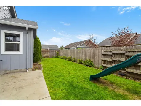 373 Camrin Loop Creswell OR 97426