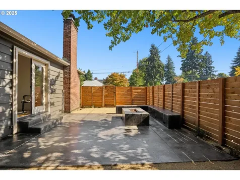 7307 N Stanford Avenue Portland OR 97203
