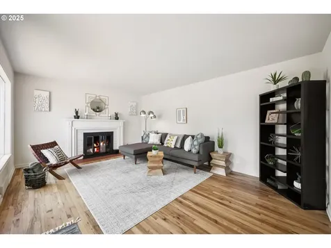 7307 N Stanford Avenue Portland OR 97203