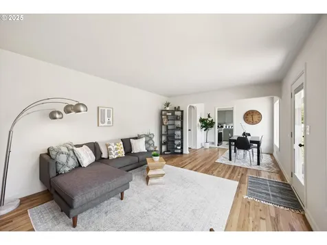 7307 N Stanford Avenue Portland OR 97203