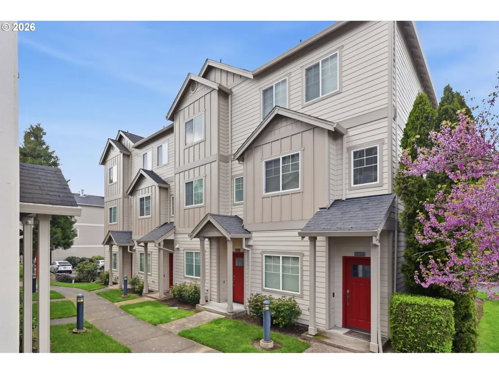 10308 SW Hollyridge Lane Beaverton OR 97005