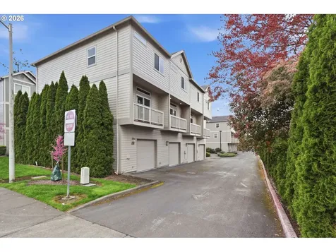 10308 SW Hollyridge Lane Beaverton OR 97005