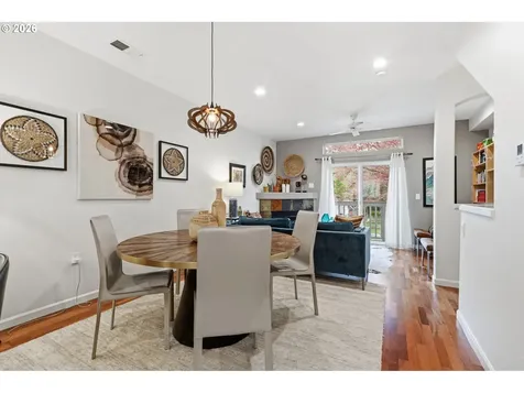 10308 SW Hollyridge Lane Beaverton OR 97005