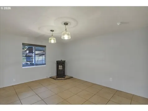 376 Olalla Road Toledo OR 97391