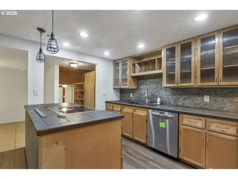 376 Olalla Road Toledo OR 97391