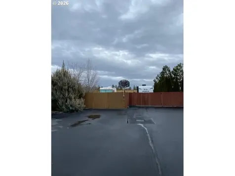 61260 Sunflower Lane Bend OR 97702