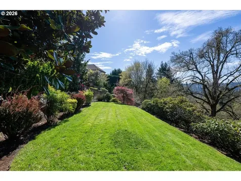 2393 Taylor Drive West Linn OR 97068