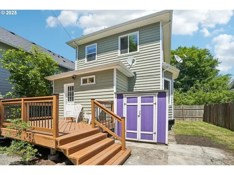 5018 N Vanderbilt Street Portland OR 97203