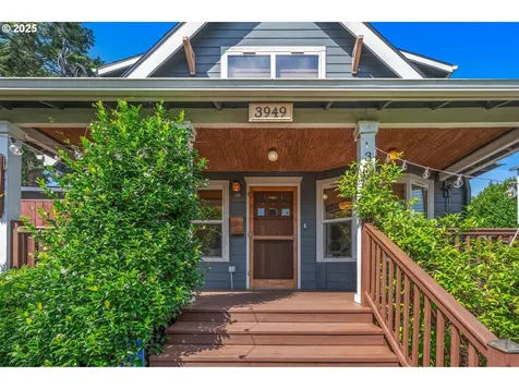 3949 NE 10th Avenue Portland OR 97212