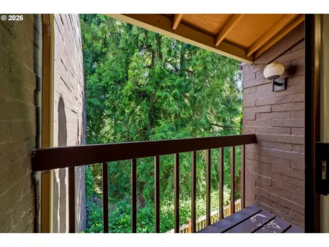 3595 SE 1st Street Gresham OR 97080