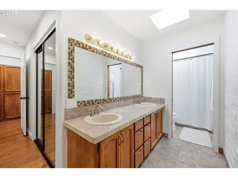 3595 SE 1st Street Gresham OR 97080