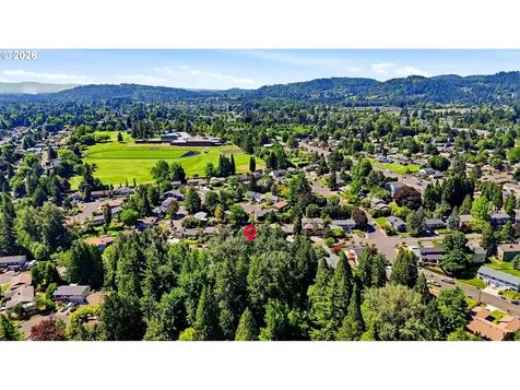 3595 SE 1st Street Gresham OR 97080