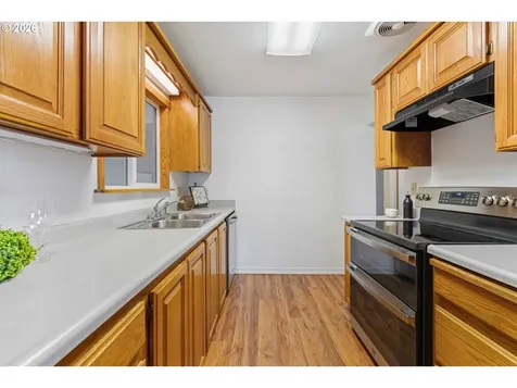 1532 Johnson Street North Bend OR 97459