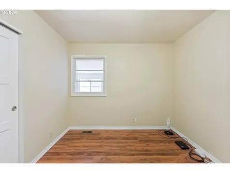 1532 Johnson Street North Bend OR 97459