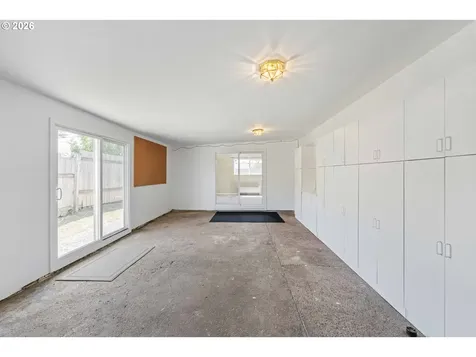 1532 Johnson Street North Bend OR 97459