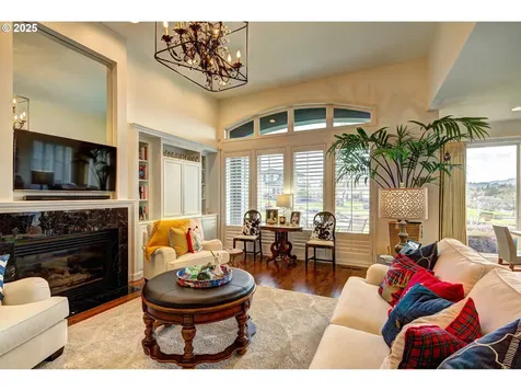 3848 NW Vardon Place Portland OR 97229
