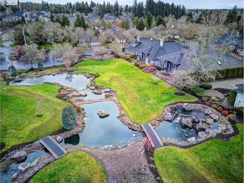 3848 NW Vardon Place Portland OR 97229