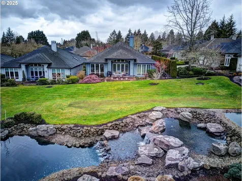 3848 NW Vardon Place Portland OR 97229