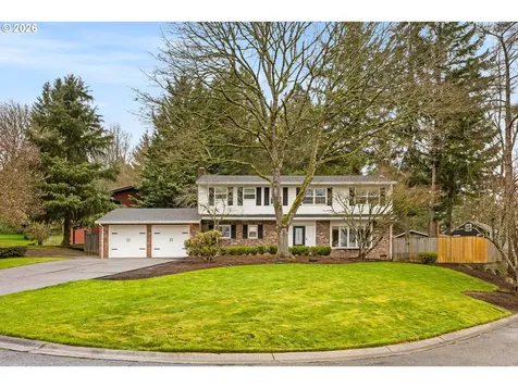 3 Hotspur Street Lake Oswego OR 97035