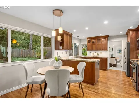 3 Hotspur Street Lake Oswego OR 97035