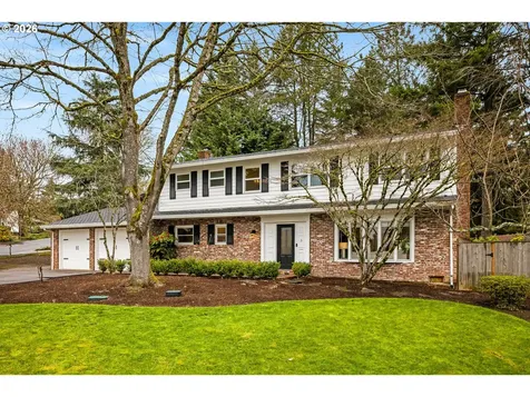 3 Hotspur Street Lake Oswego OR 97035