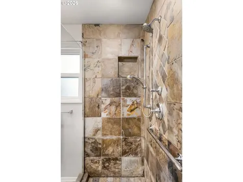 3 Hotspur Street Lake Oswego OR 97035