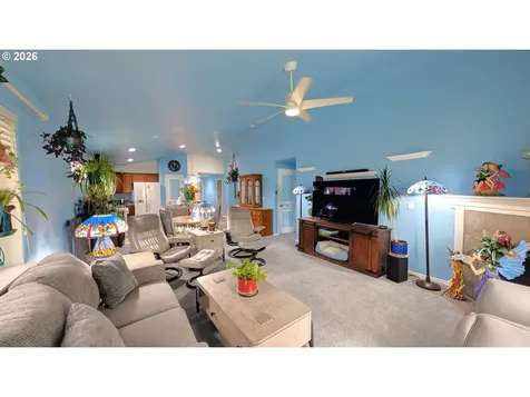 175 River Walk Place Cottage Grove OR 97424