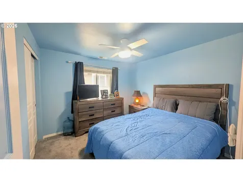 175 River Walk Place Cottage Grove OR 97424