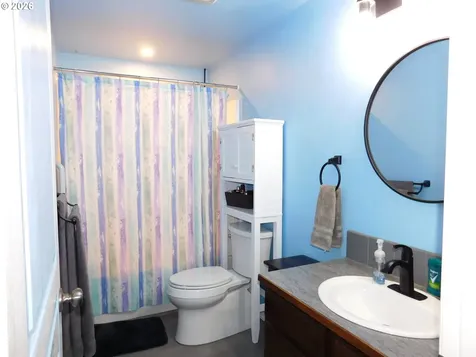 175 River Walk Place Cottage Grove OR 97424