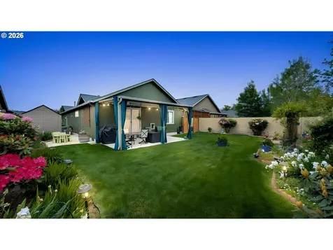 175 River Walk Place Cottage Grove OR 97424