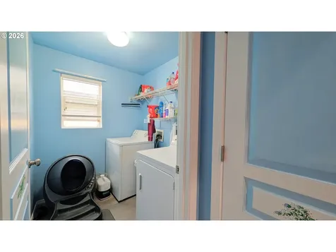 175 River Walk Place Cottage Grove OR 97424