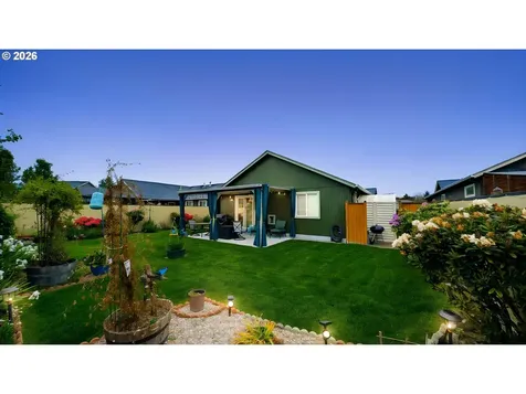 175 River Walk Place Cottage Grove OR 97424
