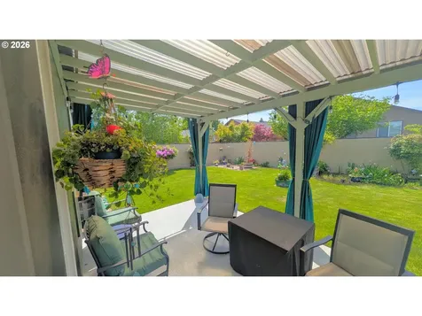 175 River Walk Place Cottage Grove OR 97424
