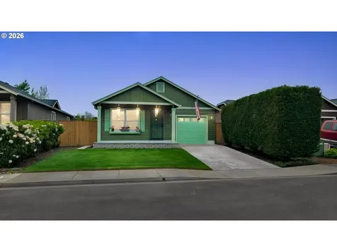 175 River Walk Place Cottage Grove OR 97424