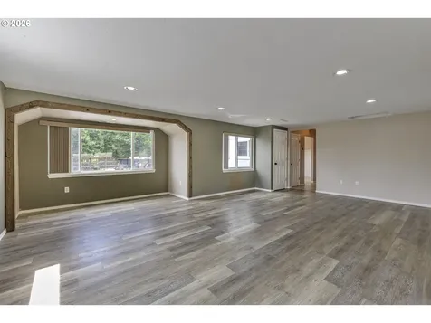 12120 SW Tonquin Road Sherwood OR 97140