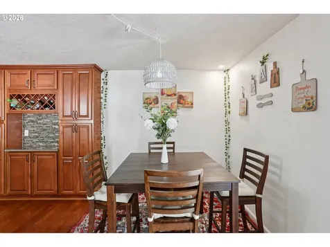 17420 SE 18th Street Vancouver WA 98683