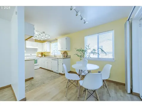 3783 Westleigh Street Eugene OR 97405