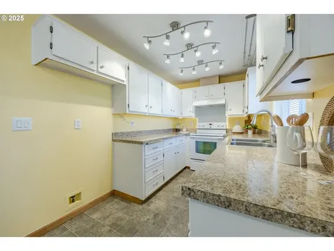3783 Westleigh Street Eugene OR 97405