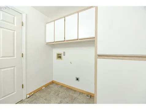 3783 Westleigh Street Eugene OR 97405