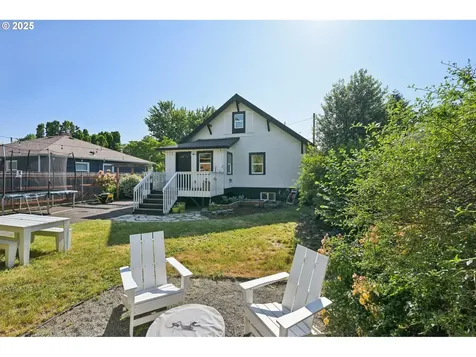 4317 SE 51st Avenue Portland OR 97206