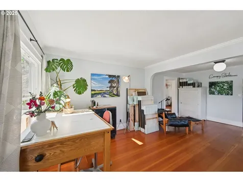 4317 SE 51st Avenue Portland OR 97206