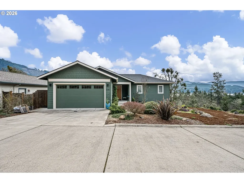 530 Sunridge Lane Lowell OR 97452