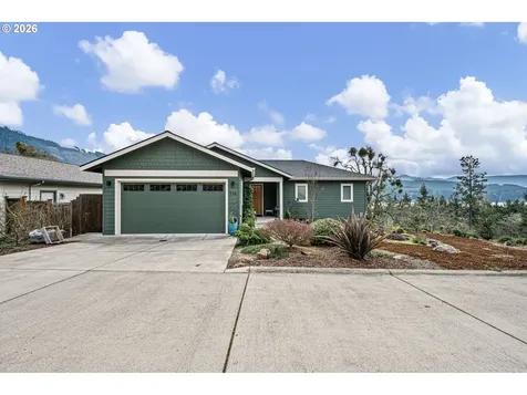 530 Sunridge Lane Lowell OR 97452
