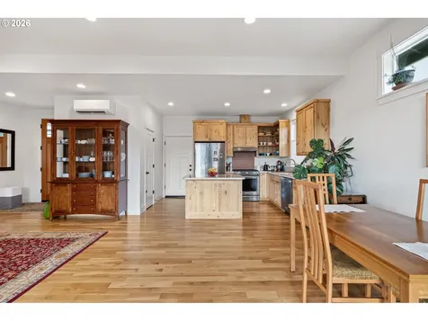 530 Sunridge Lane Lowell OR 97452
